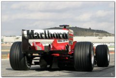 ferrari1.jpg