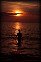 Walking_@_sunset_fc.jpg