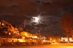 Waren bei Nacht.jpg