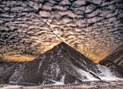 Emder-Berge_mit_Weißabgleich_500kb_1000pix.jpg